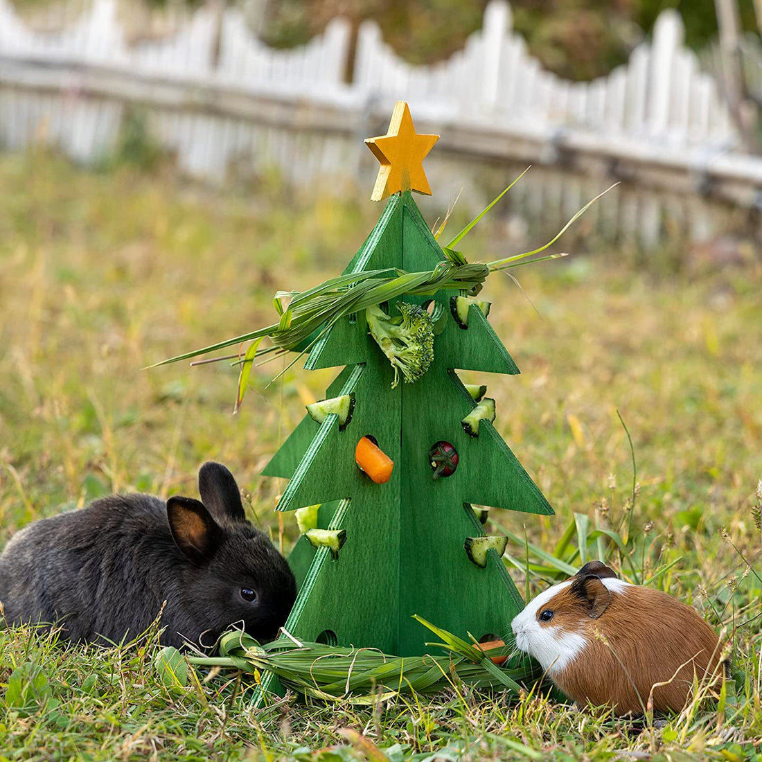 Wooden Christmas Tree Rabbit Feeder Vegetable Rack Toy